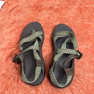 Green and Black women’s Chaco size 11